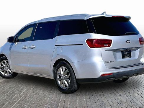 Certified 2020 Kia Sedona EX image 12