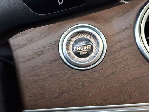 Used 2022 Mercedes-Benz E 350 Sedan image 29