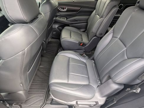 Used 2024 Subaru Ascent Touring AWD/4WD image 18