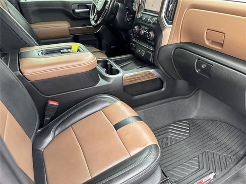 Used 2020 Chevrolet Silverado 2500 High Country w/ Z71 Off-Road Package AWD/4WD image 36