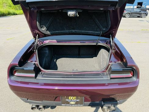Used 2022 Dodge Challenger R/T w/ Blacktop Package image 31