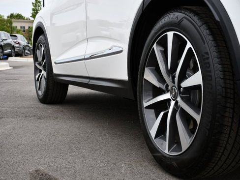 Certified 2026 Acura MDX FWD w/ Technology Package image 10