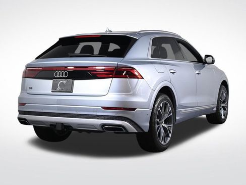 Used 2025 Audi Q8 Premium w/ Convenience Package AWD/4WD image 5