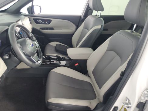 Used 2026 Subaru Forester Limited AWD/4WD image 12