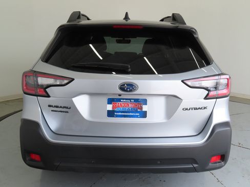 Certified 2023 Subaru Outback Onyx Edition XT w/ Tech Package 2 image 6