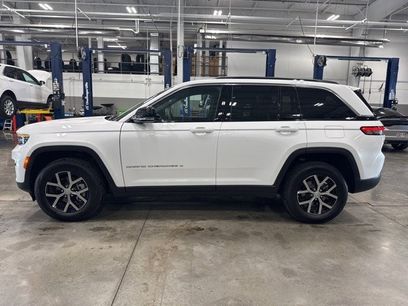 New 2025 Jeep Grand Cherokee Limited w/ Trailer Tow Package