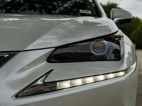 Used 2021 Lexus NX 300 FWD w/ Comfort Package image 11