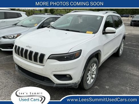 Used 2019 Jeep Cherokee Latitude w/ Popular Appearance Group AWD/4WD image 1