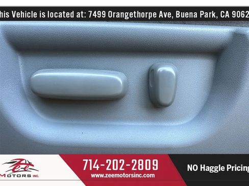 Used 2011 Toyota Sequoia SR5 RWD image 36
