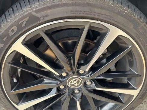 Used 2020 Toyota Camry XSE image 30