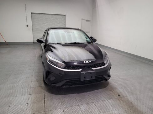 Used 2022 Kia Forte LXS FWD image 14