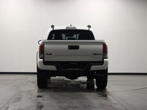 Used 2018 Toyota Tacoma TRD Pro image 5