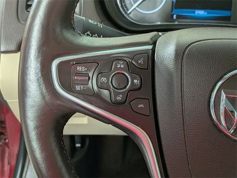 Used 2017 Buick Regal Premium w/ Driver Confidence Package #2 image 20