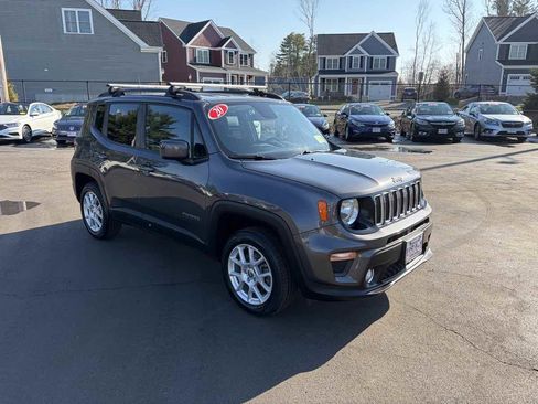 Used 2020 Jeep Renegade Latitude image 2