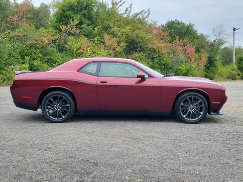 Used 2021 Dodge Challenger GT w/ Blacktop Package AWD/4WD image 4