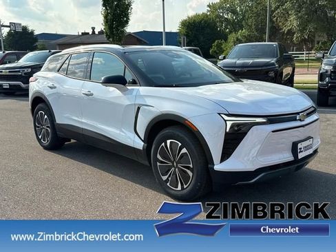 New 2025 Chevrolet Blazer EV LT image 1