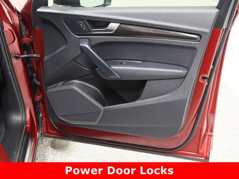 Used 2018 Audi Q5 2.0T Premium Plus image 39