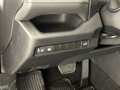 New 2025 Toyota RAV4 XLE image 13