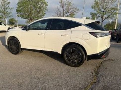 Used 2025 Nissan Murano Platinum w/ Cargo Package image 5