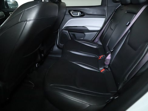 Used 2025 Jeep Compass Limited AWD/4WD image 21