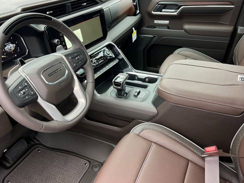 New 2026 GMC Sierra 1500 Denali AWD/4WD image 8