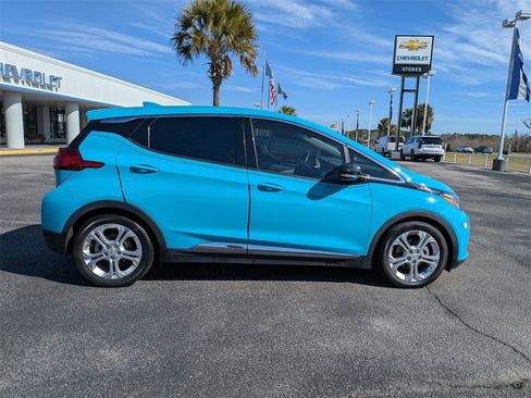Used 2021 Chevrolet Bolt LT image 3