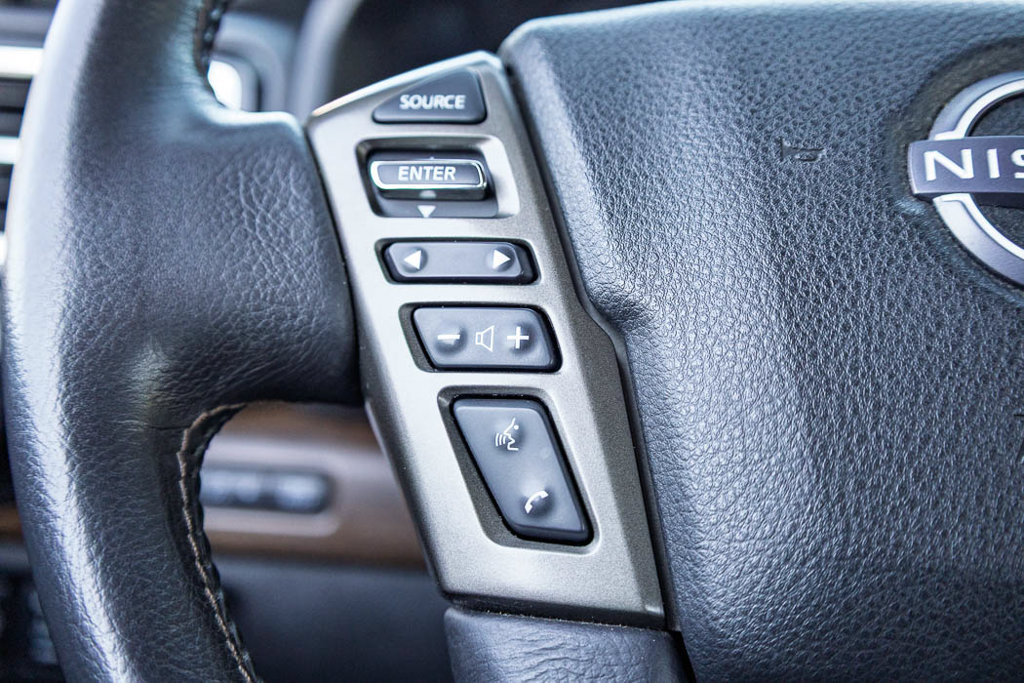 Used 2024 Nissan Titan Platinum Reserve AWD/4WD image 27