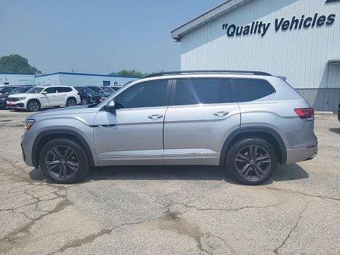 Used 2021 Volkswagen Atlas SE w/ Panoramic Sunroof Package AWD/4WD image 26