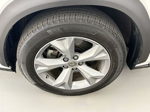 Used 2017 Lexus NX 200t AWD w/ Premium Package image 11