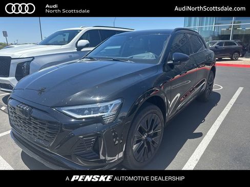 Used 2024 Audi Q8 e-tron Prestige w/ Prestige Package AWD/4WD image 1