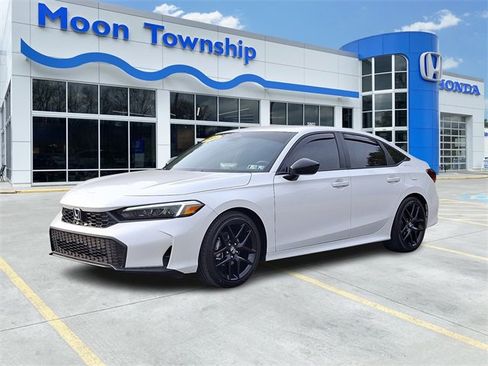 Used 2025 Honda Civic Sport image 3