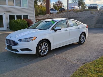 Used 2017 Ford Fusion SE