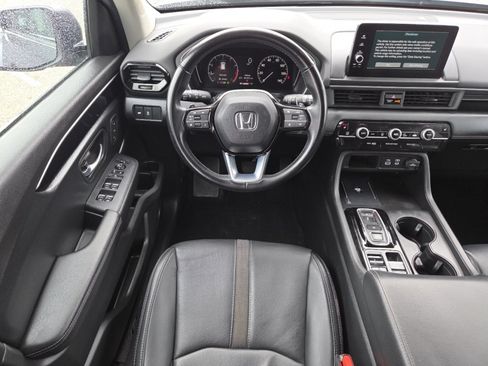 Used 2024 Honda Pilot EX-L image 25