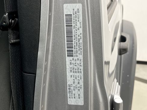 Used 2018 Jeep Wrangler Unlimited Sport S image 12