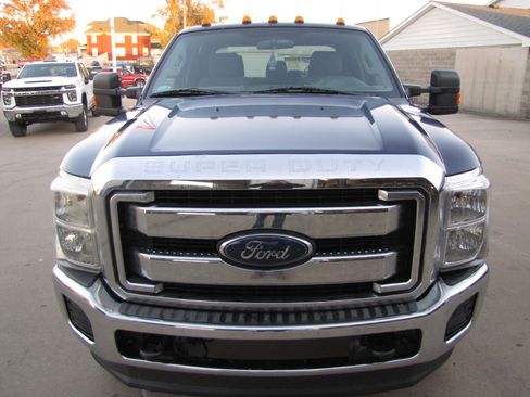 Used 2012 Ford F250 XLT image 3