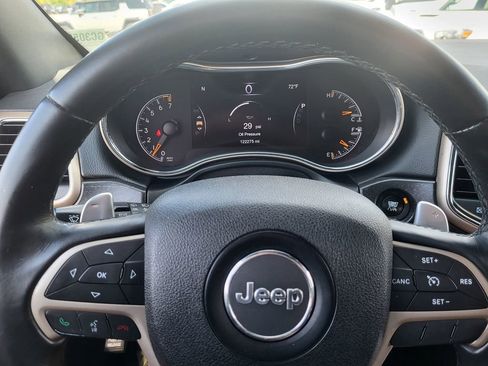 Used 2016 Jeep Grand Cherokee Laredo w/ Quick Order Package 23E image 10