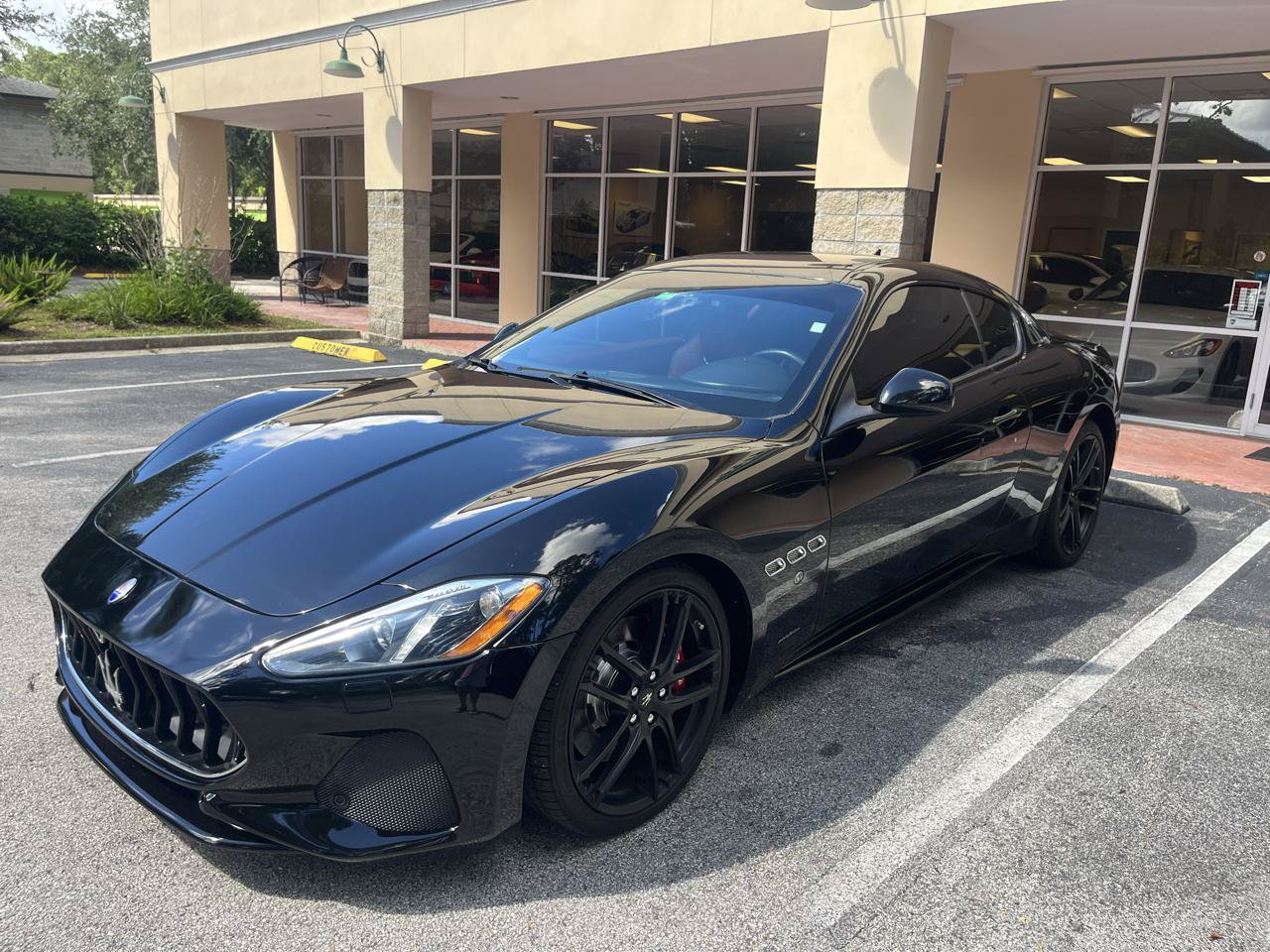 Used 2018 Maserati GranTurismo Sport RWD image 11