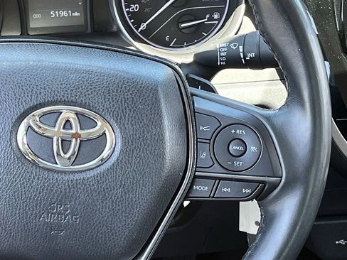 Used 2024 Toyota Camry SE FWD image 14