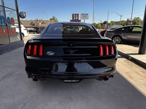 Used 2015 Ford Mustang Coupe w/ Equipment Group 051A RWD image 7