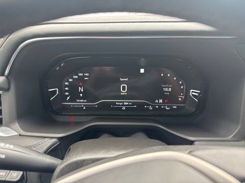 Used 2023 GMC Yukon Denali AWD/4WD image 7