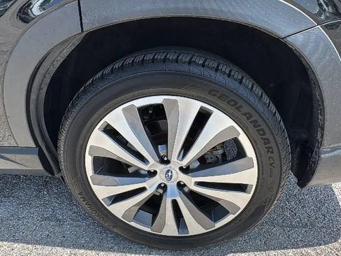 Used 2021 Subaru Ascent Limited AWD/4WD image 32