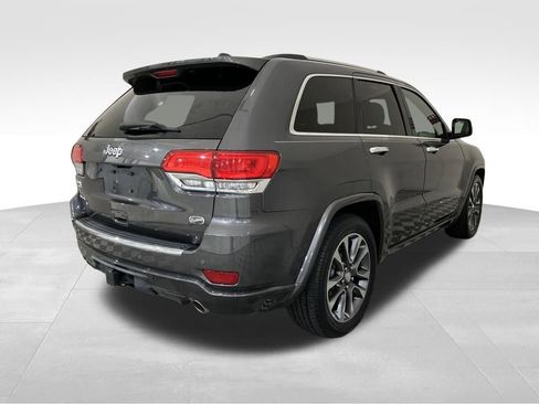 Used 2017 Jeep Grand Cherokee Overland image 5