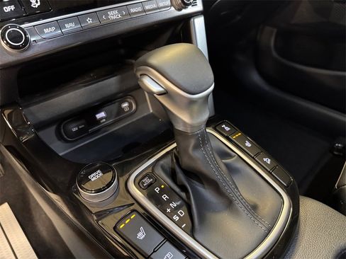 Used 2024 Kia Seltos EX image 21
