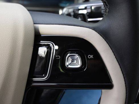 New 2025 Lincoln Corsair AWD w/ Equipment Group 101A image 35