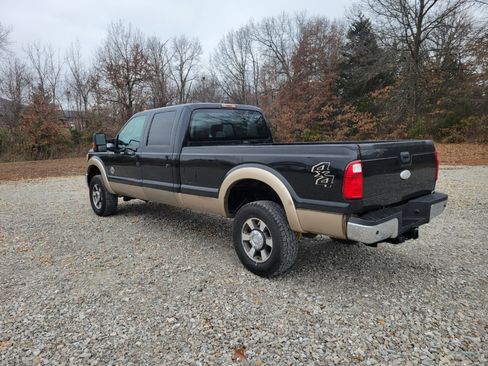 Used 2012 Ford F350 Lariat w/ Snow Plow Prep Pkg image 3