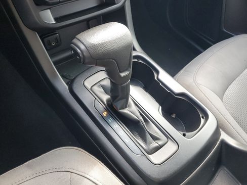 Used 2019 Chevrolet Colorado W/T w/ WT Convenience Package image 33