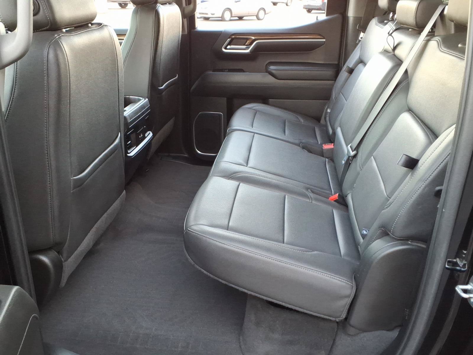 Used 2022 Chevrolet Silverado 1500 RST w/ RST All Star Premium Package AWD/4WD image 10