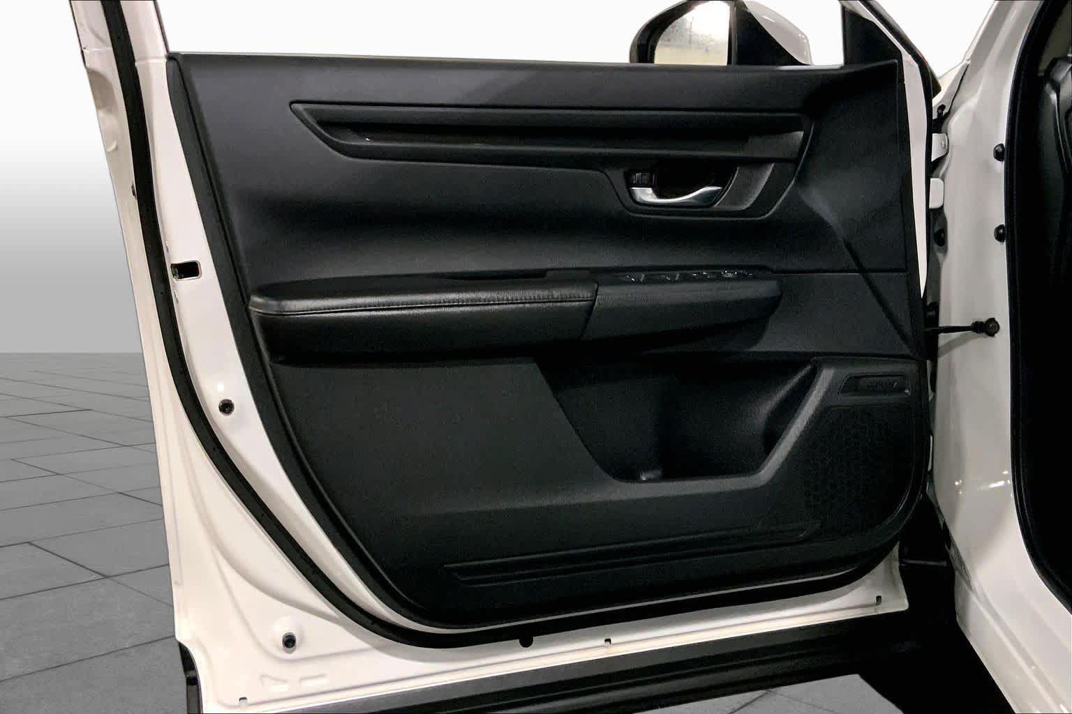 Used 2025 Honda CR-V EX image 22