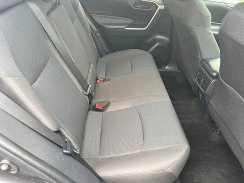 Used 2023 Toyota RAV4 LE AWD/4WD image 30