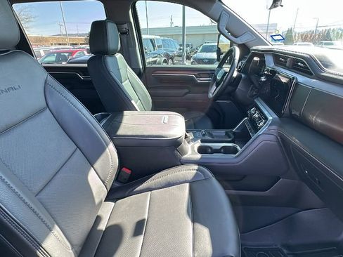 Certified 2024 GMC Sierra 2500 Denali w/ Denali Reserve Package image 15